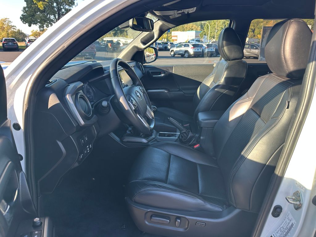 2020 Toyota Tacoma TRD Sport