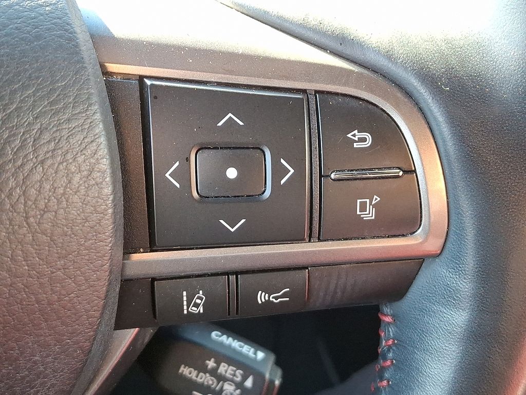 Thumbnail: 2022 Lexus GX - 24