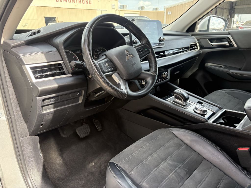 2024 Mitsubishi Outlander  Blue at Emmons Autoplex