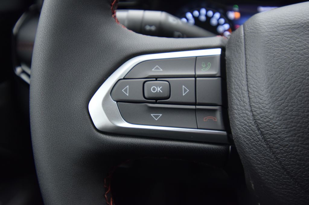 new 2026 Jeep Compass car, priced at $33,584