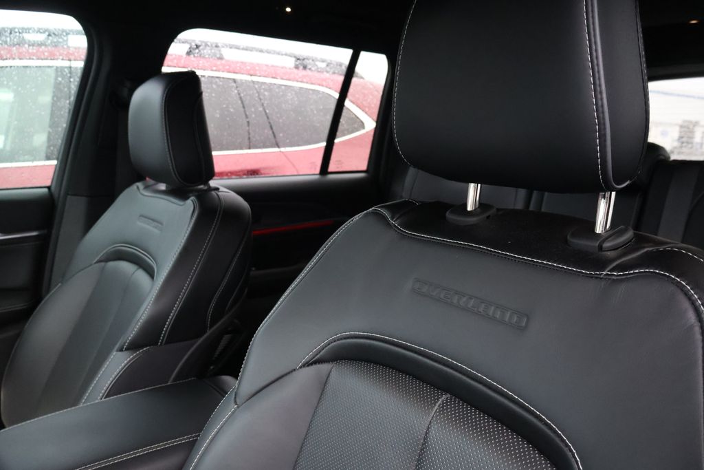 Thumbnail: 2024 Jeep Grand Cherokee - 13