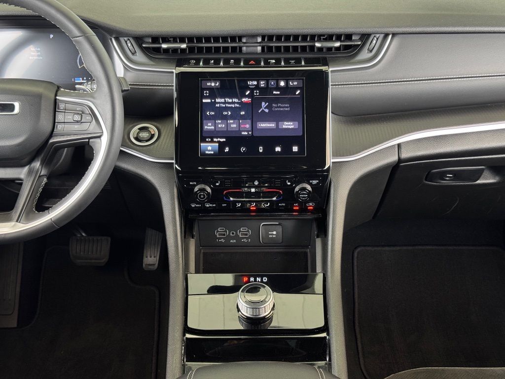 2023 Jeep Grand Cherokee L Altitude - 3