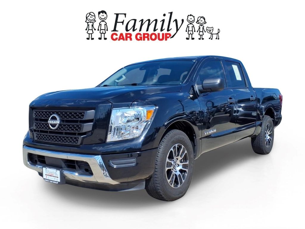 2023 Nissan Titan SV Crew Cab RWD