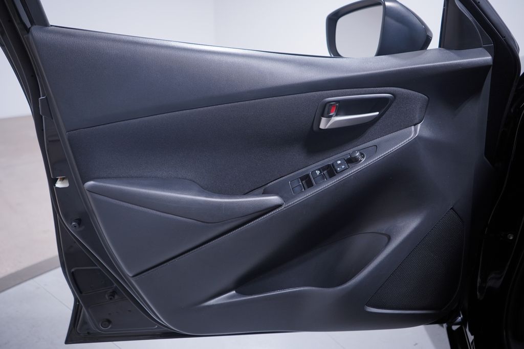 Thumbnail: 2020 Toyota Yaris - 16