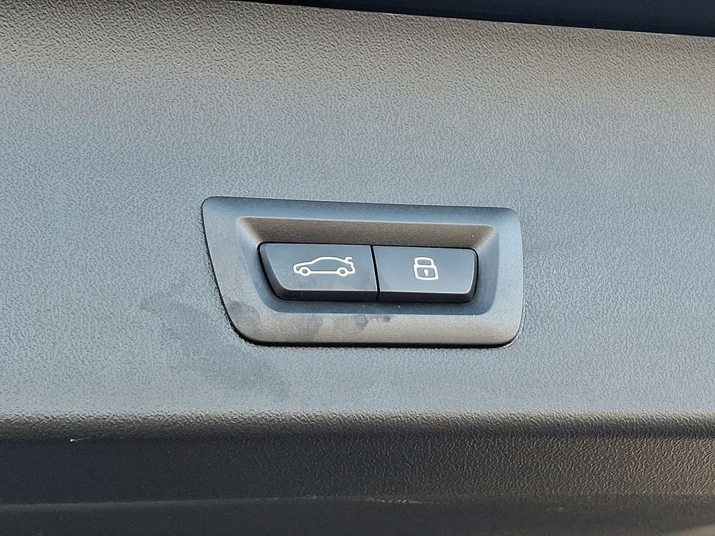 Thumbnail: 2025 BMW X3 - 31