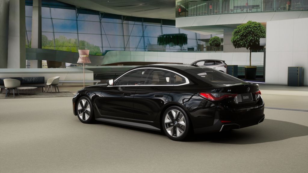 Thumbnail: 2025 BMW i4 - 27