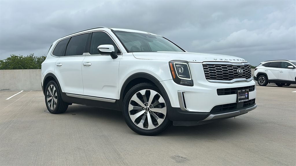 2020 Kia Telluride S White at Bravo Nissan