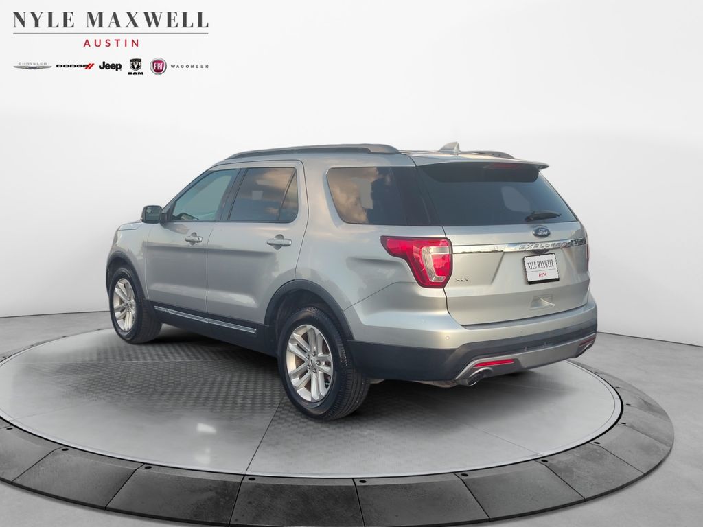 Used Car 2017 Ford Explorer  Xlt For Sale In Austin, Texas