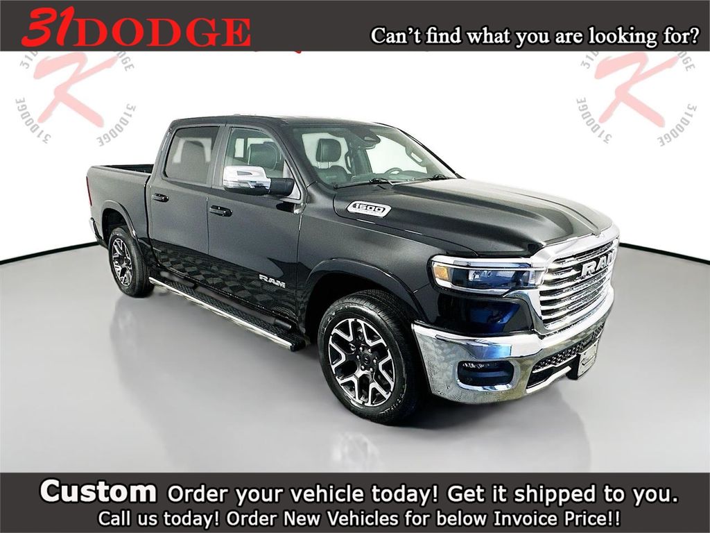 2026 RAM 1500 Laramie Crew Cab RWD