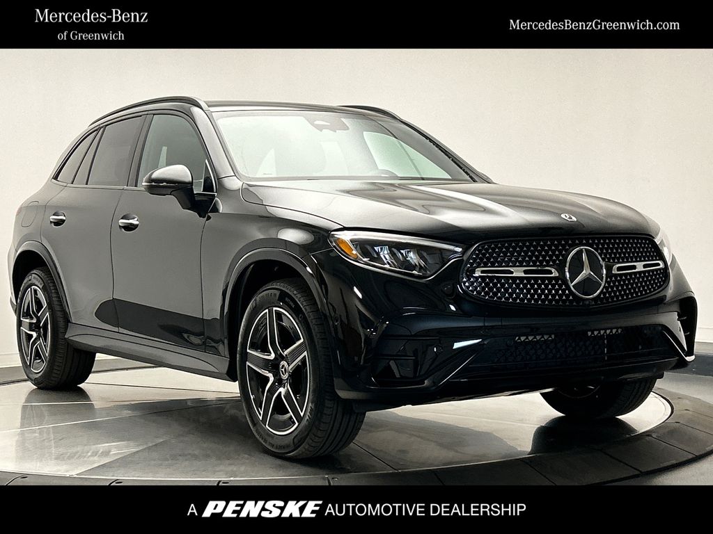 2025 Mercedes-Benz GLC 300 -
                Greenwich, CT