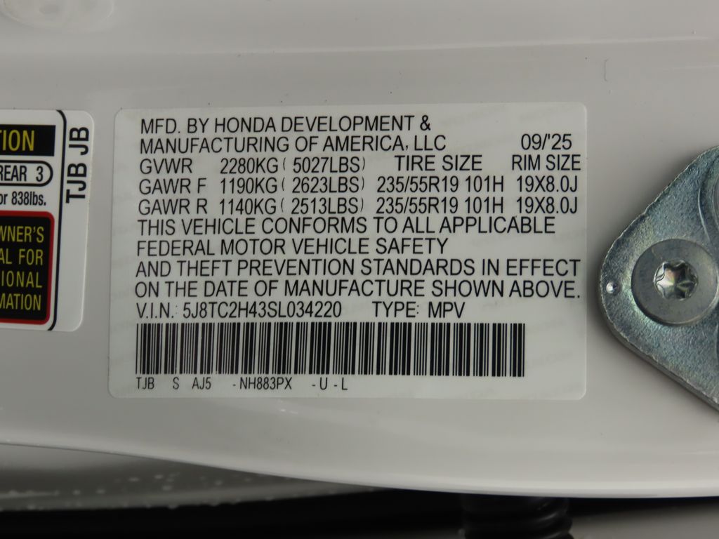 Thumbnail: 2025 Acura RDX - 32