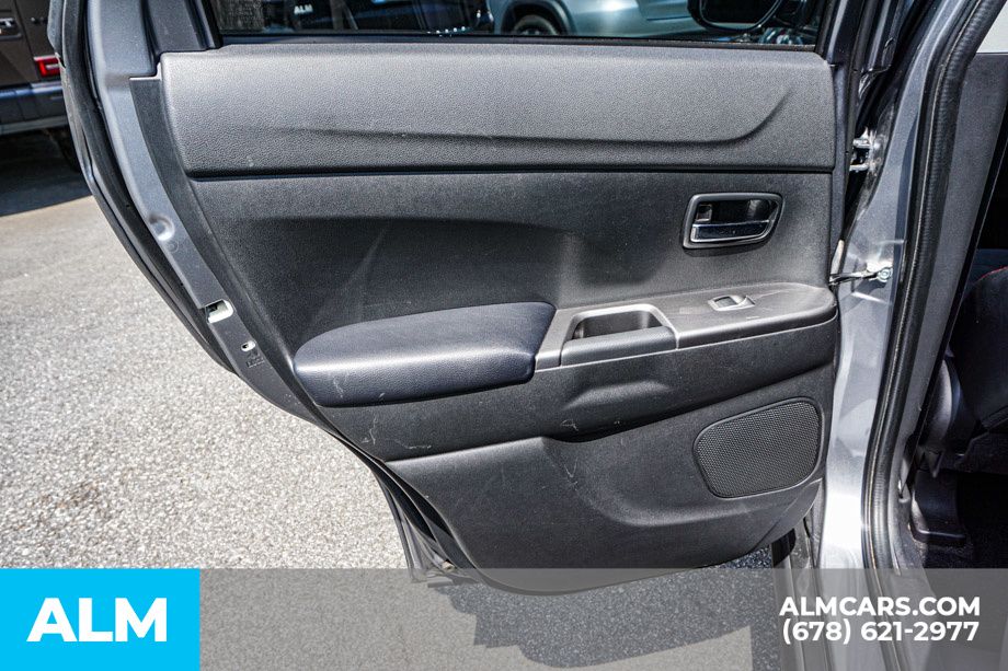 Used 2024 Silver Mitsubishi 2.0 ES image 47
