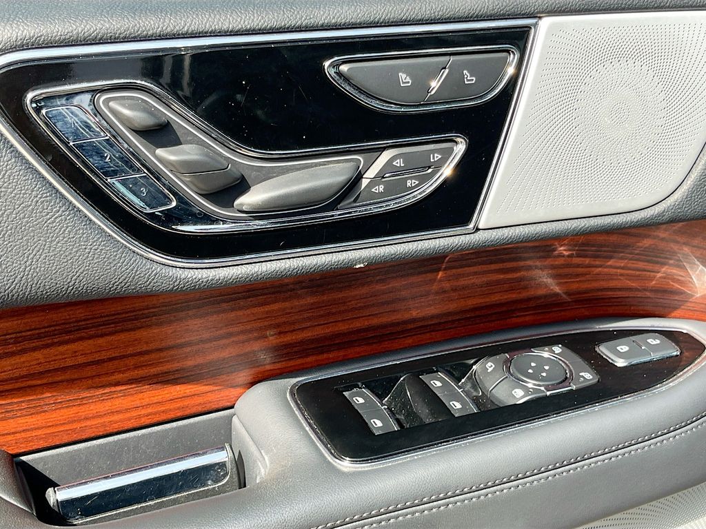2024 Lincoln Navigator L Reserve Black at Classic Chevrolet Galveston