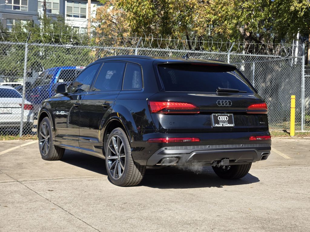 new 2026 Audi Q7 car, priced at $73,140