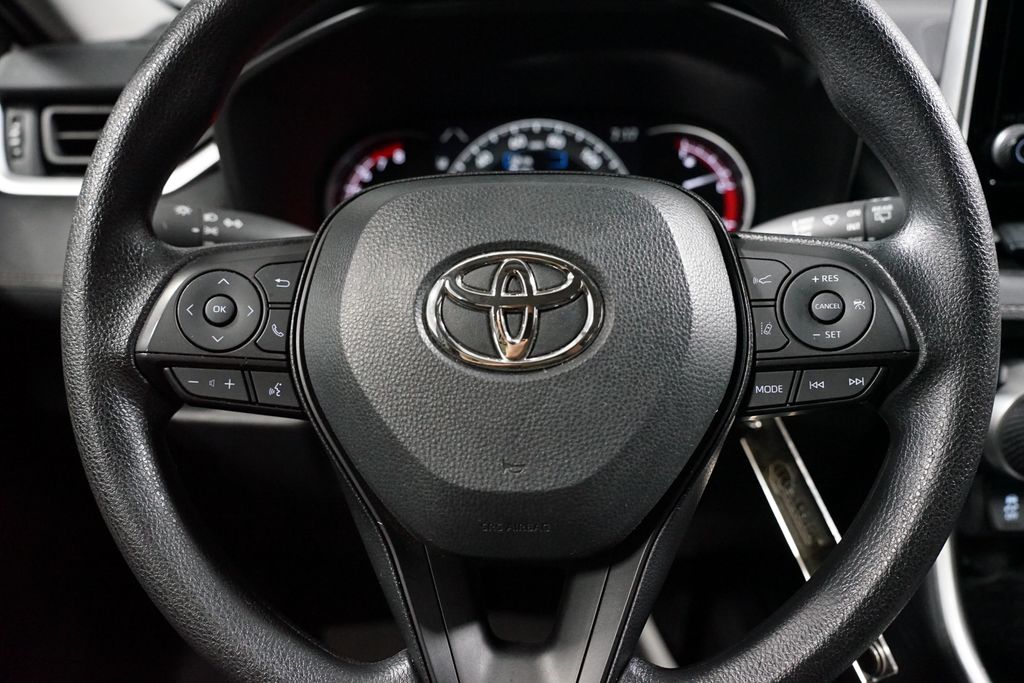Thumbnail: 2024 Toyota RAV4 - 12