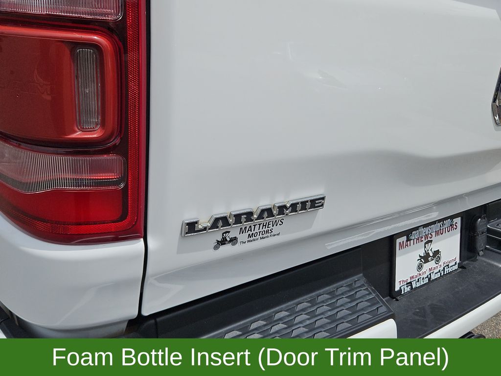2022 Ram 1500 Laramie 4x4 Crew Cab HEMI 5.7L V8 w/ Nav White at Bob Mills Chevrolet