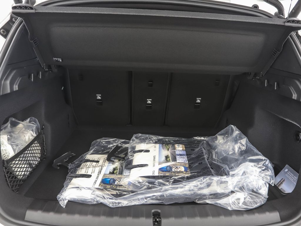 Thumbnail: 2026 BMW X1 - 24