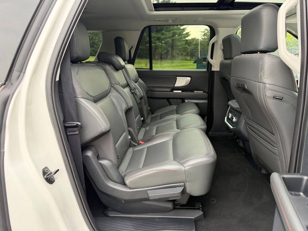 2025 Ford Expedition Active MAX