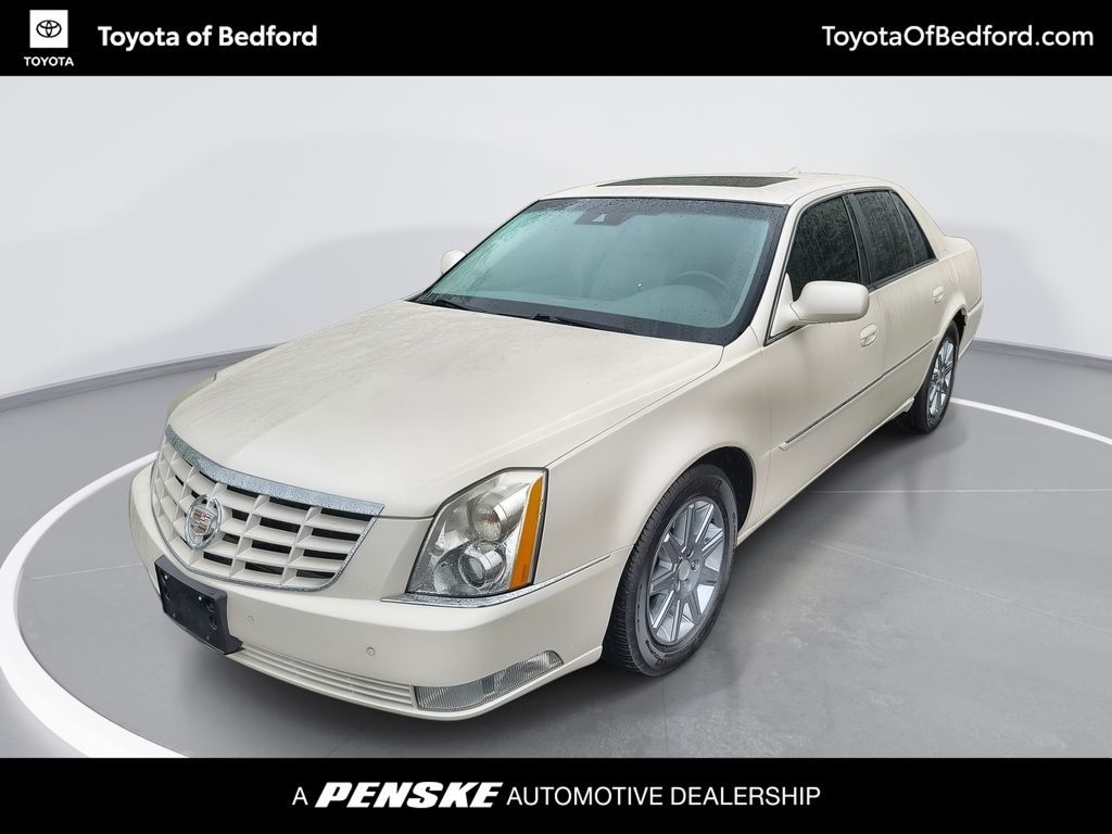 2011 Cadillac DTS Premium -
                Bedford, OH