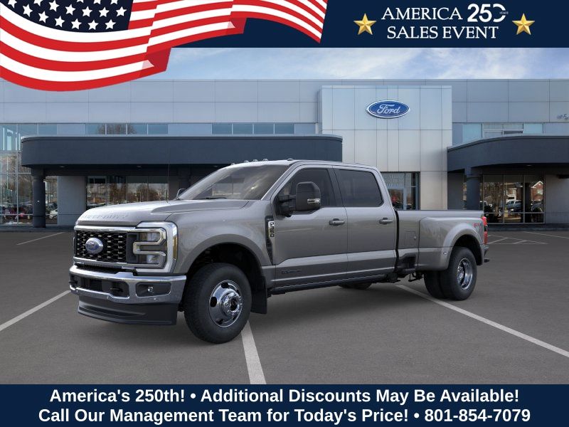 Carbonized Gray Metallic 2026 Ford F-350 Super Duty Pickup Truck Four-Wheel Drive Automatic