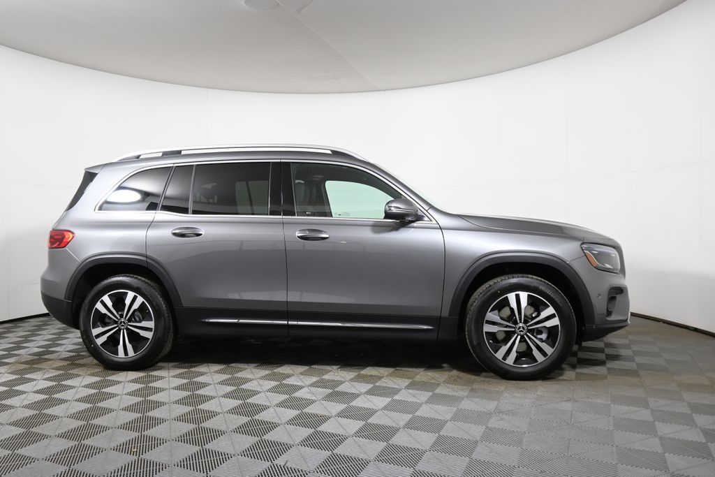 Thumbnail: 2026 Mercedes-Benz GLB - 8