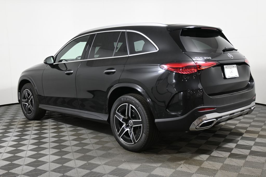 Thumbnail: 2026 Mercedes-Benz GLC - 5