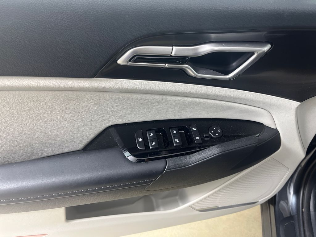 Used 2025 Gray Kia EX image 11
