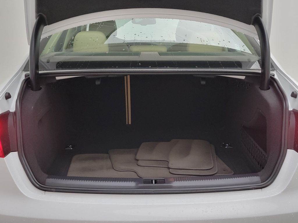 Thumbnail: 2014 Audi A4 - 10
