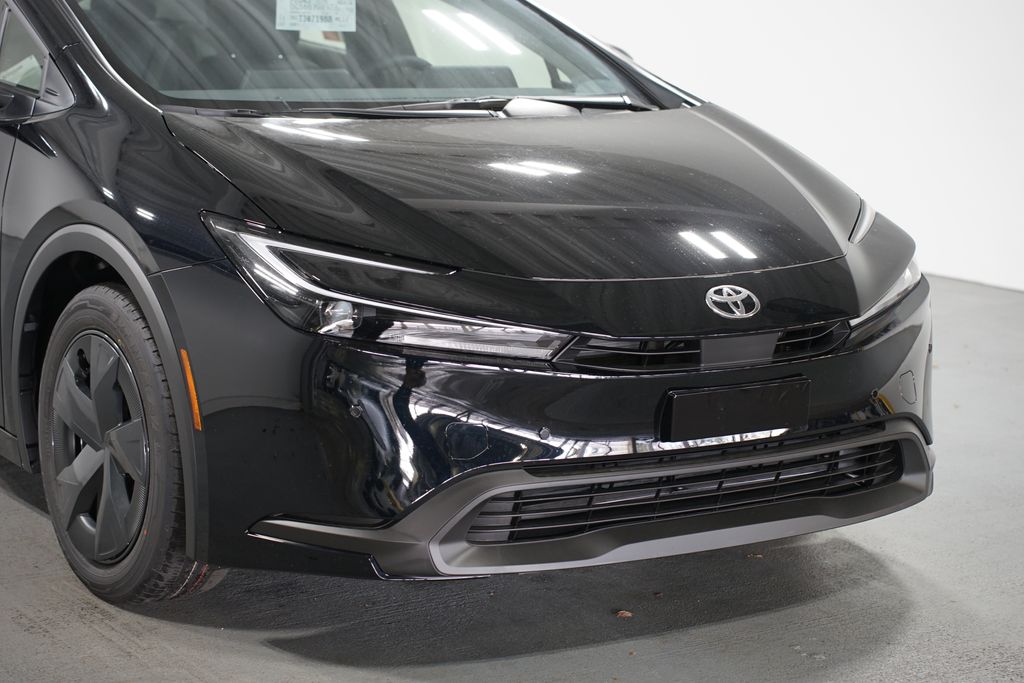 Thumbnail: 2026 Toyota Prius - 4