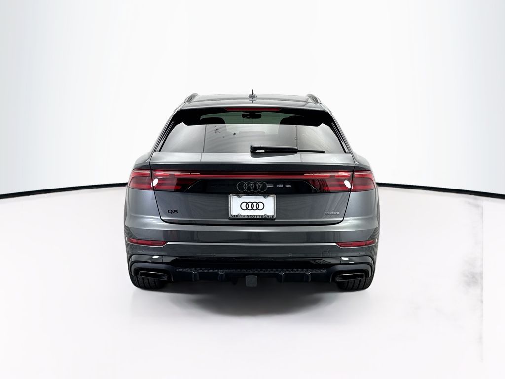 Thumbnail: 2025 Audi Q8 - 6