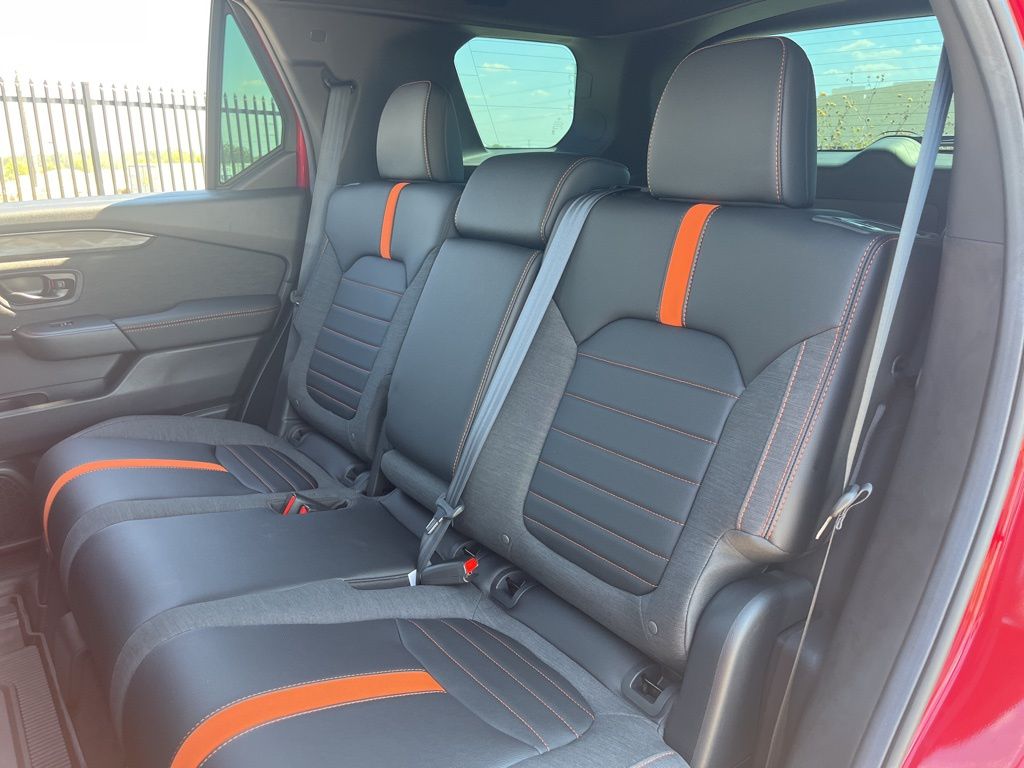 Thumbnail: 2026 Honda Passport - 14