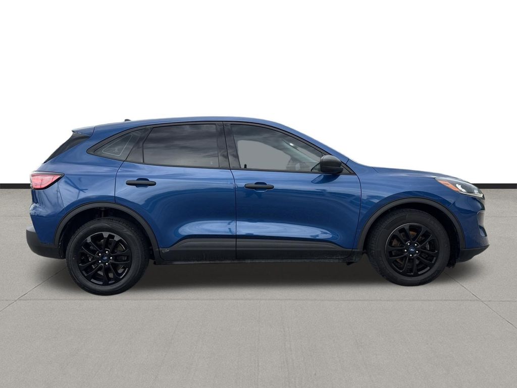2022 Ford Escape S - 3