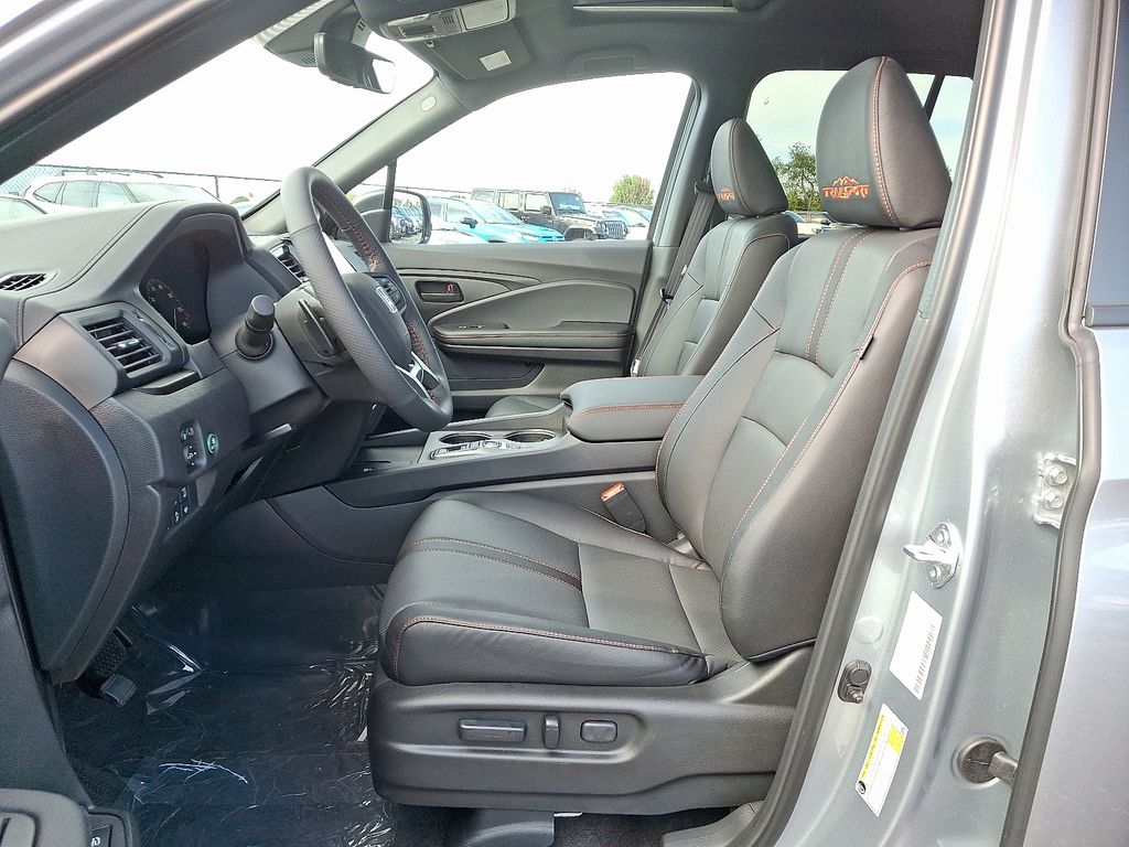 Thumbnail: 2026 Honda Ridgeline - 6