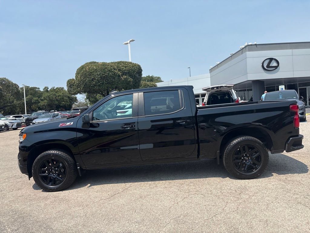 Thumbnail: 2024 Chevrolet Silverado 1500 - 2