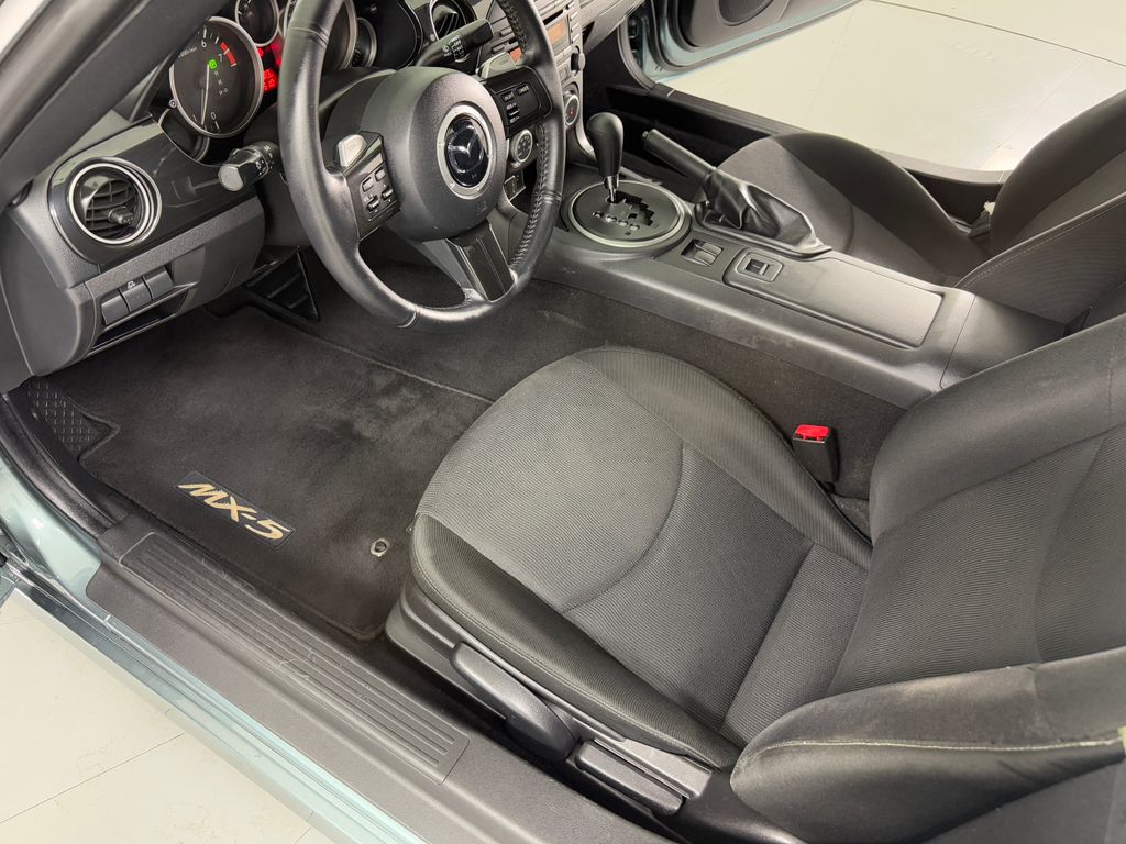 Used 2013 Gray Mazda Sport image 22