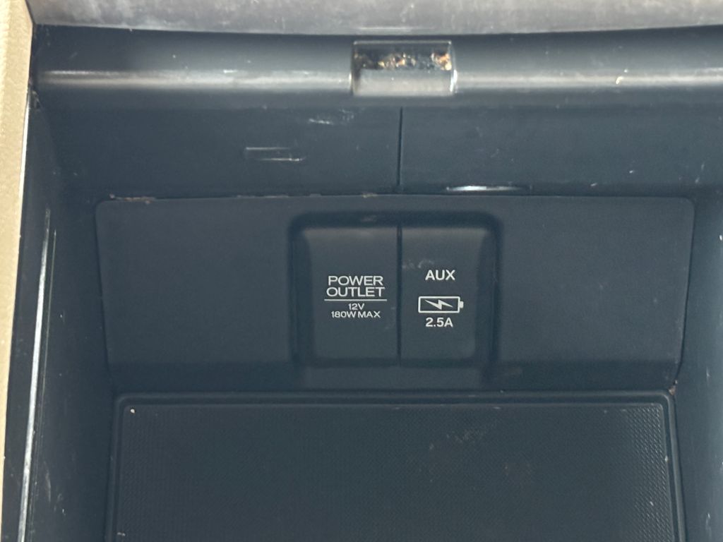 Thumbnail: 2019 Honda Pilot - 18