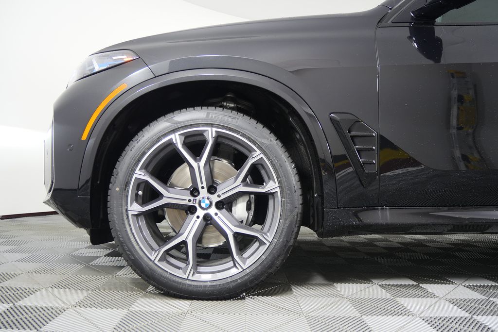 Thumbnail: 2026 BMW X5 - 7