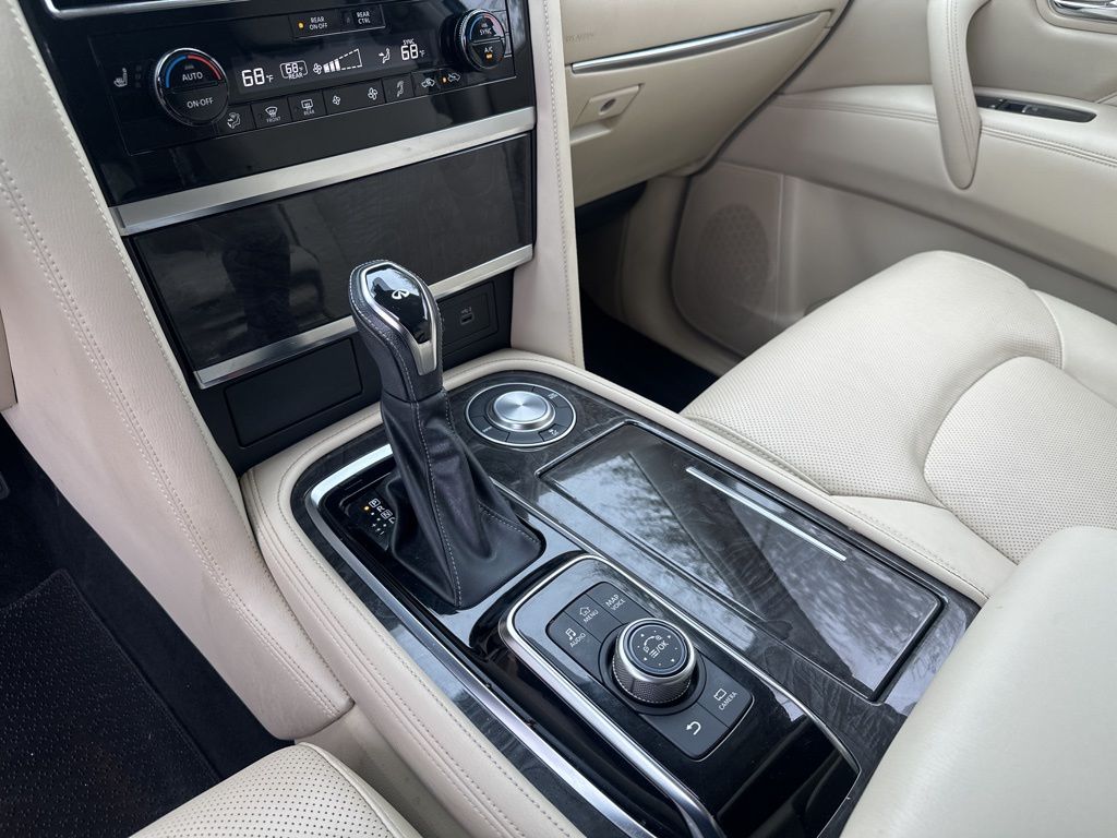 Used Car 2023 Infiniti Qx80  Luxe For Sale Under $35,000 In Austin, Texas