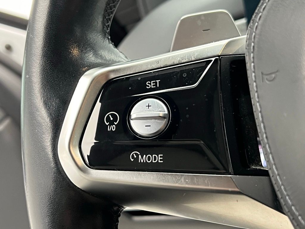 Thumbnail: 2024 BMW 7 Series - 18