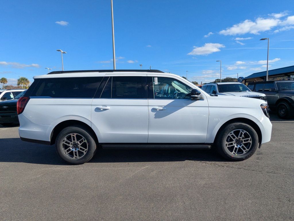 2025 Ford Expedition Active MAX