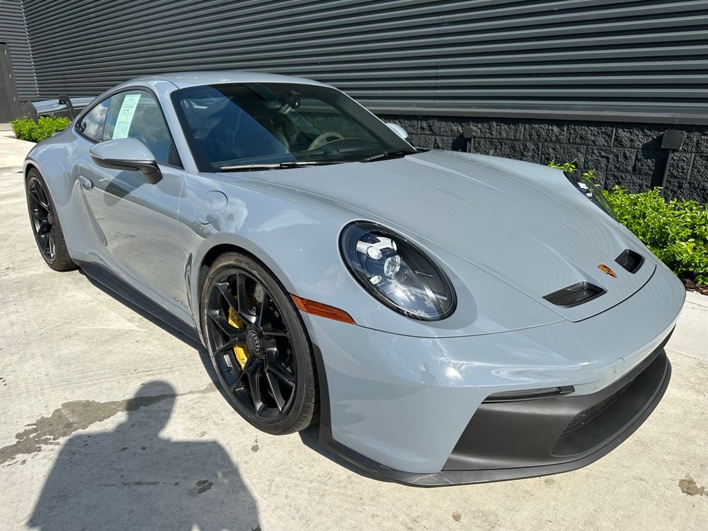 Thumbnail: 2023 Porsche 911 - 11