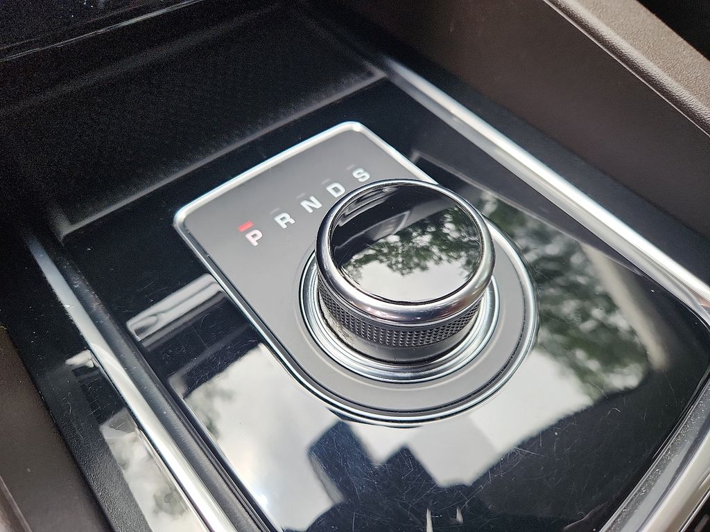 2017 Jaguar F-Pace Prestige 16
