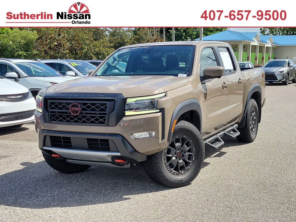  2023 Nissan Frontier PRO-4X Crew Cab 4WD   