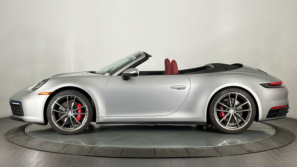 2024 Porsche 911 Carrera S 10