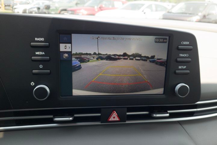 New 2026 White Hyundai SE image 20