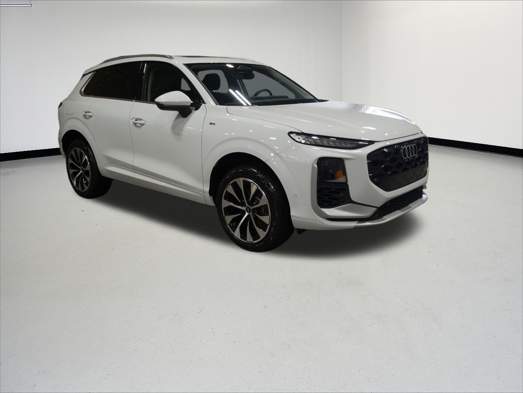 Thumbnail: 2026 Audi Q3 - 7