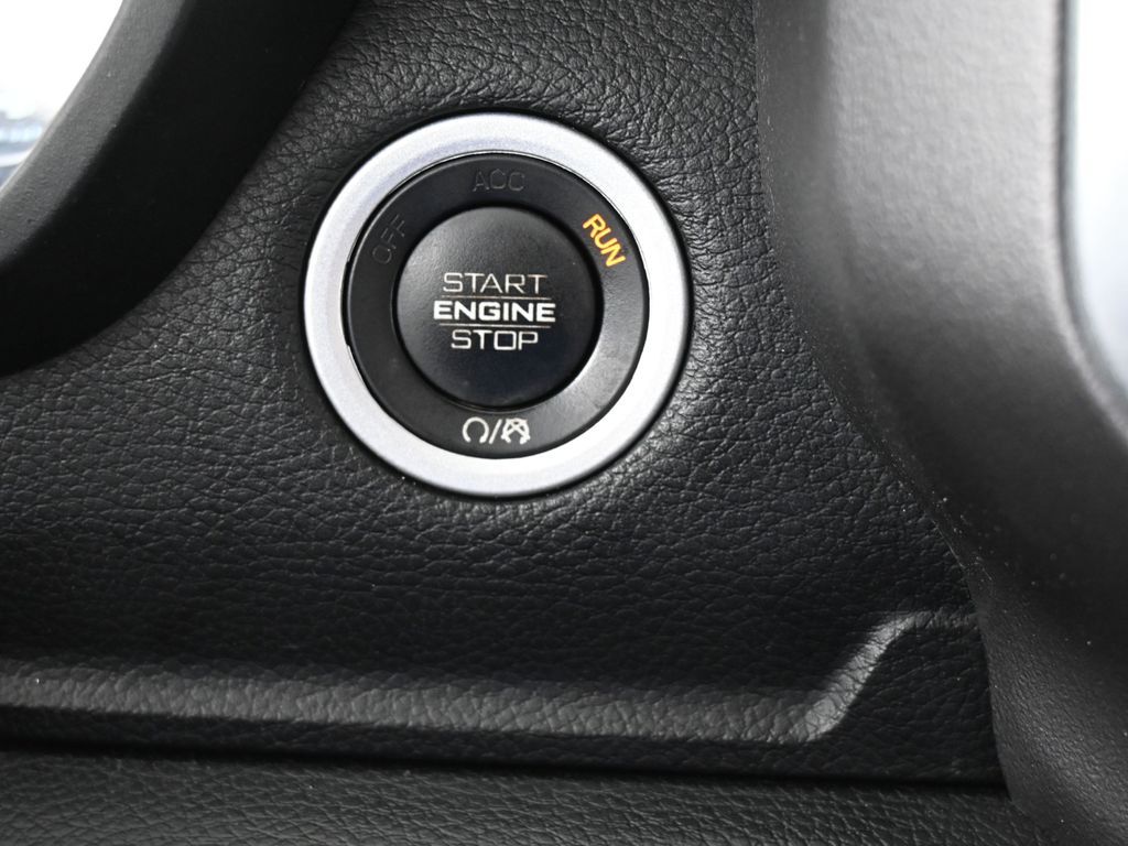 Used 2022 Flame Red Clearcoat Ram Big Horn/Lone Star image 29