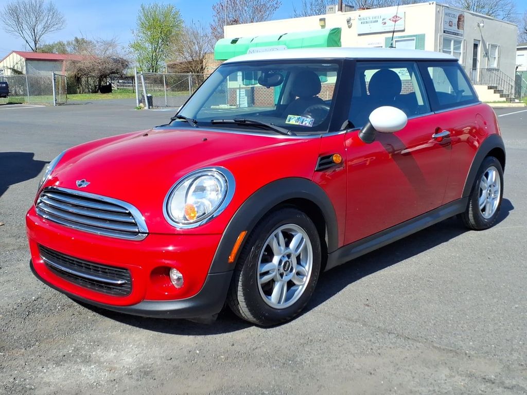 Chili Red 2013 MINI Cooper Hatchback FWD Hatchback Front-Wheel Drive 6-Speed Automatic