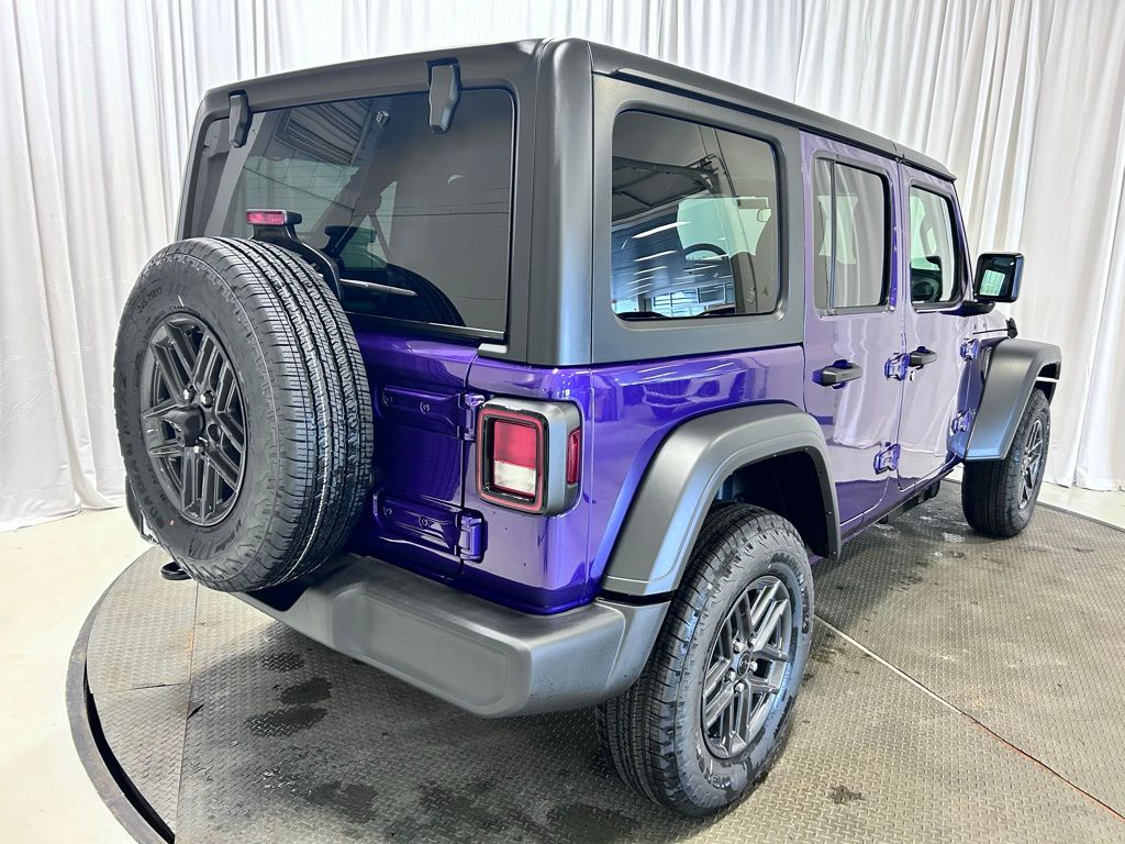 new 2026 Jeep Wrangler car, priced at $47,285