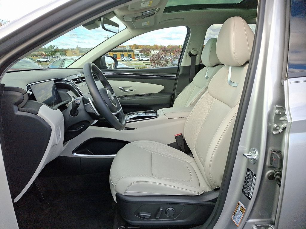 Thumbnail: 2024 Hyundai Tucson - 16